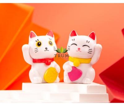 Mèo May Mắn Loại Lớn